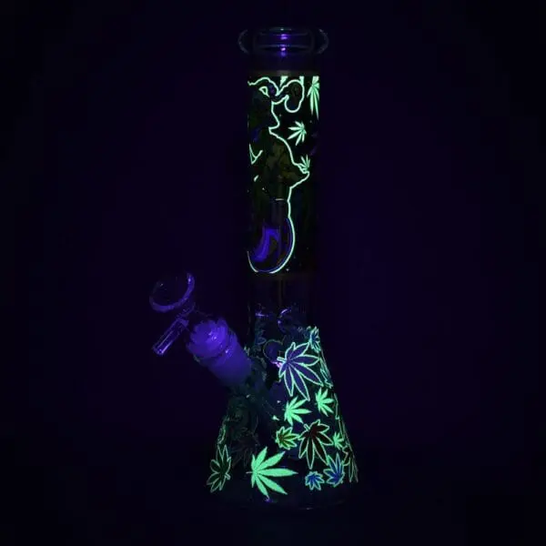 Aliens And Hemp Leaves Glow Glass Beaker Water Pipe - Haze Smoke Shop USA - Vaporizers Super Store