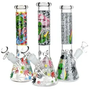 Aliens And Hemp Leaves Glow Glass Beaker Water Pipe - Haze Smoke Shop USA - Vaporizers Super Store